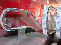 escalator handrail (advertising) ADRAIL&trade;  EHC Global