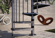 exterior spiral staircase (metal frame and steps) EXTERIOR ZINK MisterSTEP