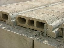 floor with girder-slab (concrete interjoist)  Ballut Blocks