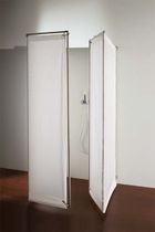 folding shower screen IMA by Peter Buchele Rapsel