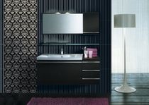 glass floor tile BAROQUE NEGRO Y LINEAL NEGRO. ELIRA