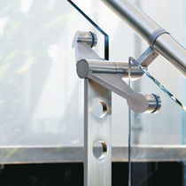 glass railing (with metal handrail)  Carl F