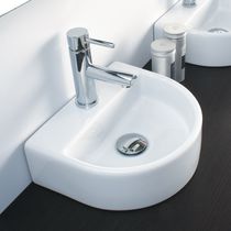 hand basin SKIP  Disegno Ceramica