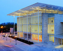 horizontal aluminium solar shading THE ART INSTITUTE OF CHICAGO: THE MODERN WING Josef Gartner