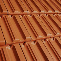 interlocking clay roof tile SINTERFALZ ERLUS