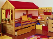 kids extendable tent bed (unisex) LUDOLIT: MIEL Atelier Quinze