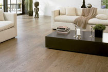 laminate flooring: oak BERRY FLOOR : MANOIR  ALLOC