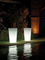 light garden pot COSMO Grattoni Olfino