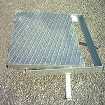 manhole cover LIGHT USE ASCO