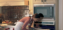 microwave oven MWC24 Wolf Appliance Company