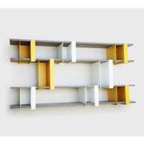 minimalist design lacquered wall shelf PLIO-HO presse-citron