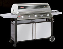 mobile gas barbecue (stainless steel) DISCOVERY PREMIUM PLUS : 48750 BEEF EATER BBQ