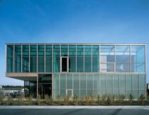 multifunction lacquered glass LACOMAT: BELGOSUC AGC Glass Europe