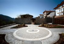 natural stone paver CUBICO&reg; REGULAR Porfidi International