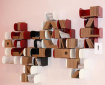 original design CD/DVD wall shelf MODULO 72 by Alessio Carpanelli Caoscreo &egrave; un brand Terenzi srl