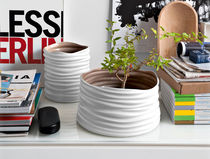original design ceramic vase ISABEL Calligaris Italian home design since 1923