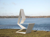 original design sled base chair KALUZA by Erik Griffioen Outdoorz Gallery
