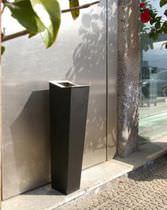 outdoor ashtray for public spaces 7 kale ONN Outside
