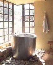 oval stainless steel bath-tub 42%u201D round x 35%u201D Diamond Spas