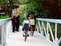 pedestrian bridge  ALUSCALAE