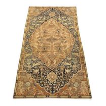 persian floral patterned rug in wool (Tabriz, handmade)  GALERIE GIRARD