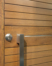 pivot door with offset axis LINEA Urban Front Ltd