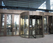 pivot door with central axis  JSM Limited
