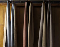 plain linen fabric AUTOUR DU LIN : LINVINCIBLE  CREATIONS METAPHORES