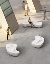 plastic design public bench (recyclable) OASIS Peter Pepper  Products