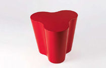 pop art design pouf ONDO Sturmundplastic by La Rosa S.p.A