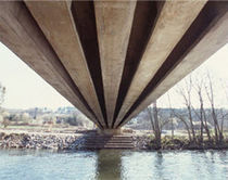 prestressed concrete beam (for bridge)  Ronveaux B&acirc;timent
