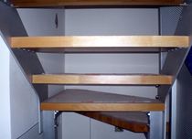 quarter-turn staircase with a lateral stringer (metal frame and wood steps)  ALUSCALAE