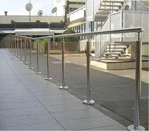 railing with glass panels  ALUSCALAE