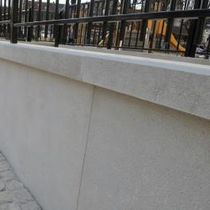 retaining wall R&Eacute;SIDENCE Sitinao