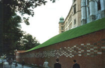 retaining wall on reinforced soil TENSARTECH NATURALGREEN&reg; Tensar International