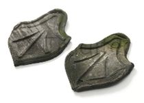 round-cut plain roof tile in clay LEAVE Traditec