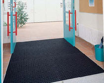 rubber entrance mat with dust control for commercial building DOMINO Geggus EMC