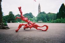 sculpture for public space BIG RED WOBBLE Finn Stone