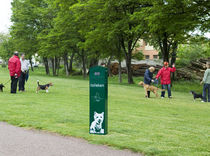 set of bag dispenser and dust-bin for dog excrements TOILEKAN : VTOG Benito