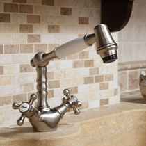 single handle mixer tap for kitchen with pull out spray D 100 OF Armando Vicario