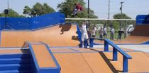 skate bench X-11 World Skate Parks