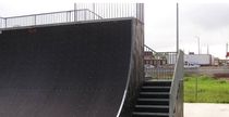 skatepark half-pipe ramp STEALTH-02 World Skate Parks