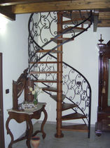 spiral classic staircase (wooden steps and frame) ARIETE FL Ci. Erre Scale