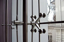 stainless steel fixing system for suspended curtain walls (spider fitting)  Glass Expert GmbH