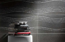 stone wall tile: wavy pattern CITYGLAM&reg; : STRATOS NERO CITYTILE'S