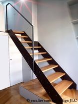 straight staircase with a lateral stringer (metal frame and wood steps) ELF-ROC la stylique