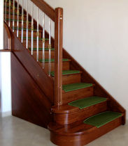 straight staircase with a lateral stringer (wooden frame and steps) ERGOS PLEXIGLASS  MACCURO SCALE