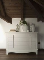 traditional chest of drawers ALPILLES GRATTAROLA