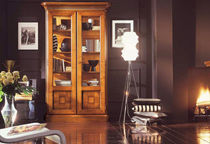 traditional display case 905 Tagliabue A&A