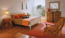 traditional double bed VILLA BORGHESE SELVA